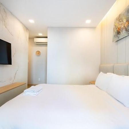 Apartment Near Secc Scenic Valley Bandar Ho Chi Minh Luaran gambar